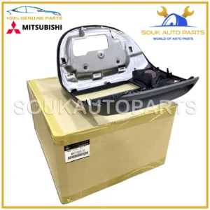 MR720570 Genuine Mitsubishi CENTER DASH INSTRUMENT PANEL DELICA L400 SPACE