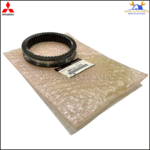 MR581388 Genuine Mitsubishi SLEEVE,M/T 3RD & 4TH SYNCH